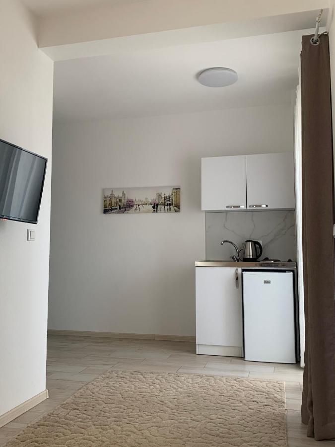 Apartmens Xhenis Lux Улцинь Экстерьер фото
