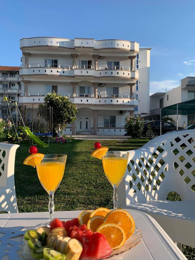 Apartmens Xhenis Lux Улцинь Экстерьер фото