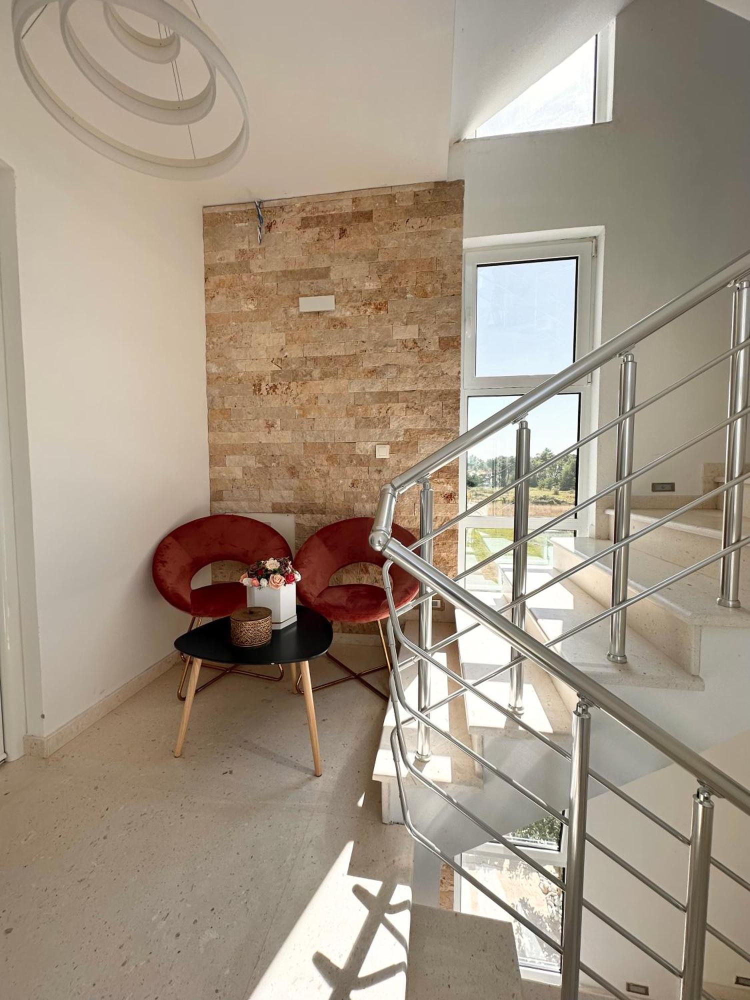 Apartmens Xhenis Lux Улцинь Экстерьер фото