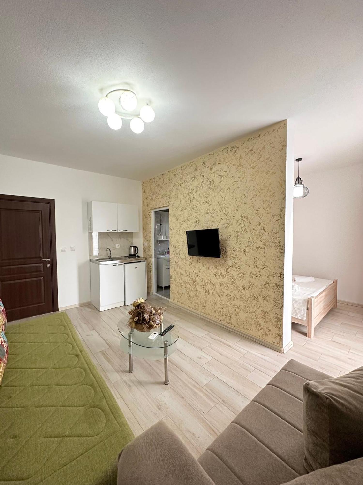 Apartmens Xhenis Lux Улцинь Экстерьер фото